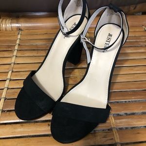 Block heeled sandal